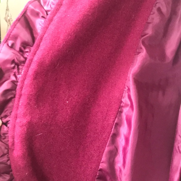 Skirted Trench - Picture 3 of 5